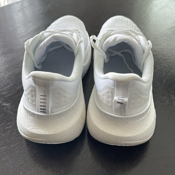 Under Armour UA Infinite Elite - Picture 4 of 6